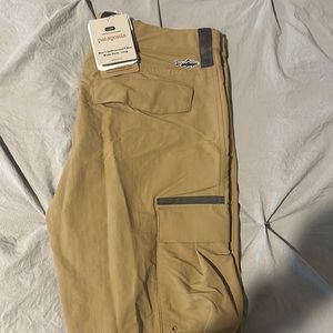 NWT Patagonia swiftcurrent wet wade pants - size medium long